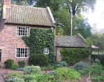 gardens-02.jpg (127765 bytes)