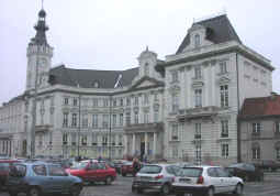 Pc010126.jpg (49729 bytes)