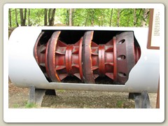 Mechanism to clean the inside