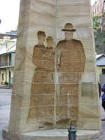 rocks-04.jpg (41957 bytes)