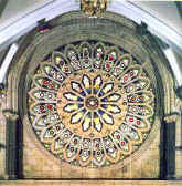 rose_win.jpg (56162 bytes)