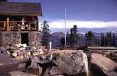 teahouse03.jpg (73388 bytes)