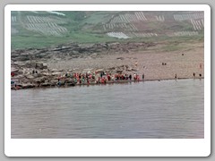 Bus ride from Chrngdu to Chongqing