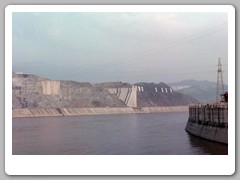 Cruising down the Yangtze River