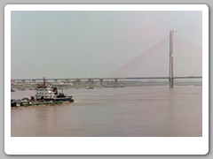 Cruising down the Yangtze River