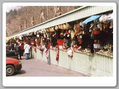 Tourist area at the base of the wall