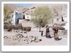 Pictures from airport to Lhasa - about 60 miles