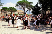 Traditional dance lindjo in Cilipi
(photo by Mladen Zubrinic)