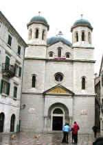 kotor27.jpg (84144 bytes)