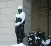 Pc140280.jpg (47203 bytes)