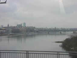 Pb300099.jpg (33656 bytes)