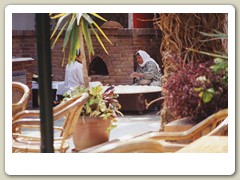 Carpet making school