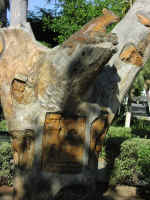 gov building05.jpg (97710 bytes)