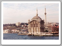 Cruise on the Bosphorus - more views from our small boat
